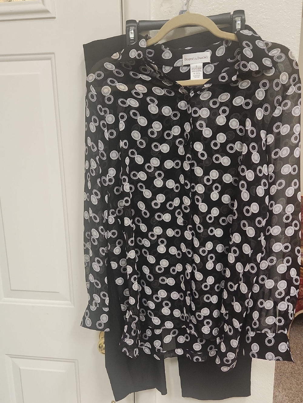 Dana Buchman Black Button-Up Blouse with White Circular Print